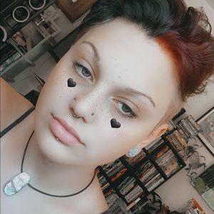 Meet your Posher, Summer